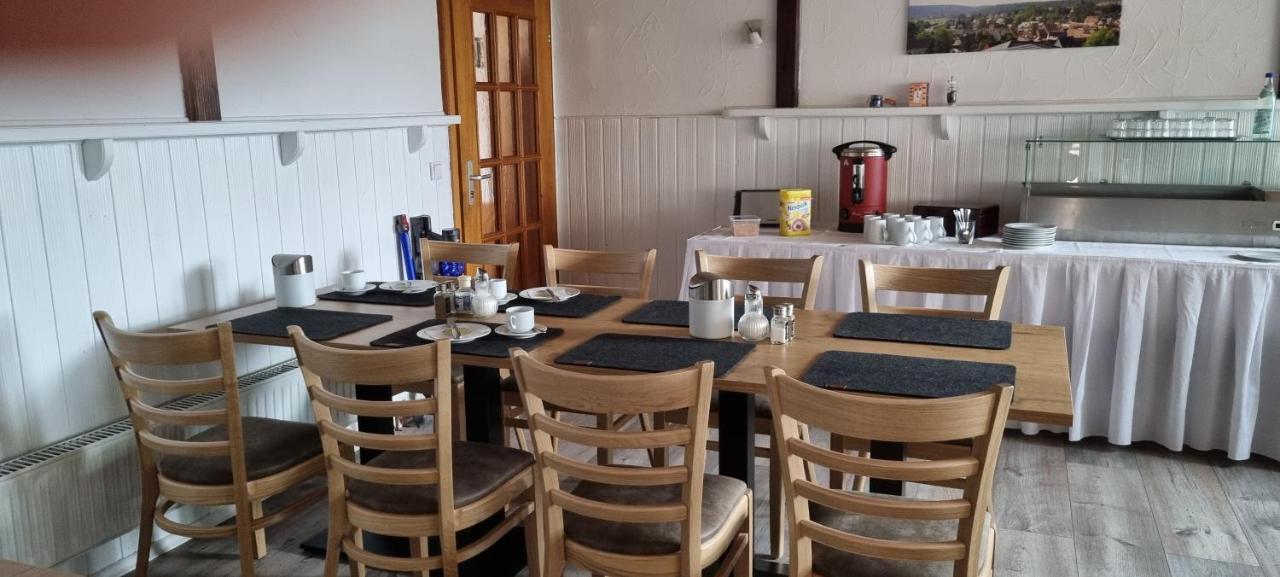 Bauer'S Pension-Restaurant-Catering Grosshabersdorf Exteriör bild